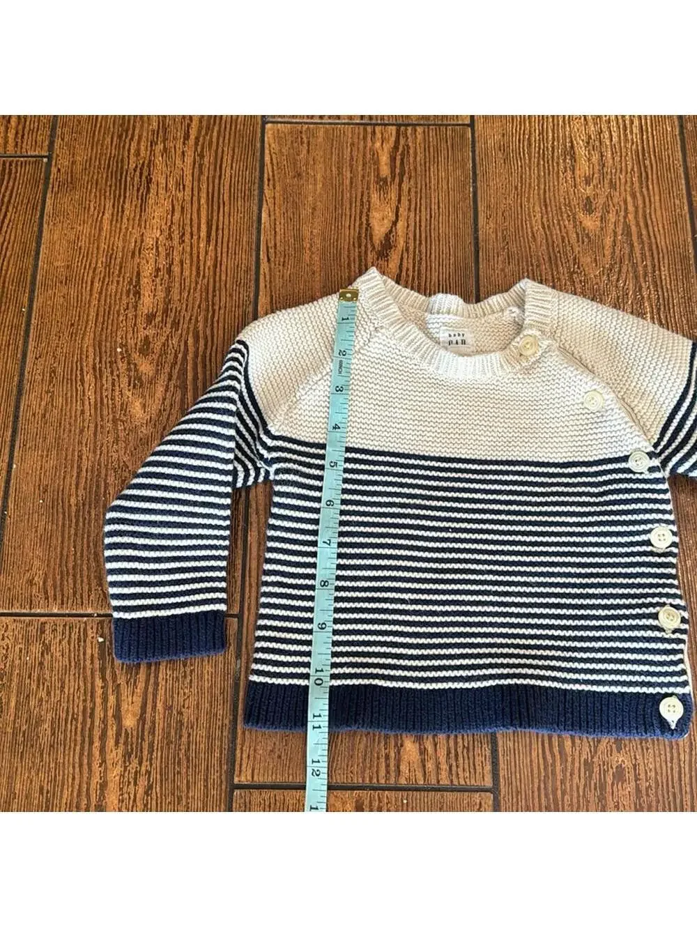 Baby Gap Blue/White Striped Sweater Size 6 to 12 monhts